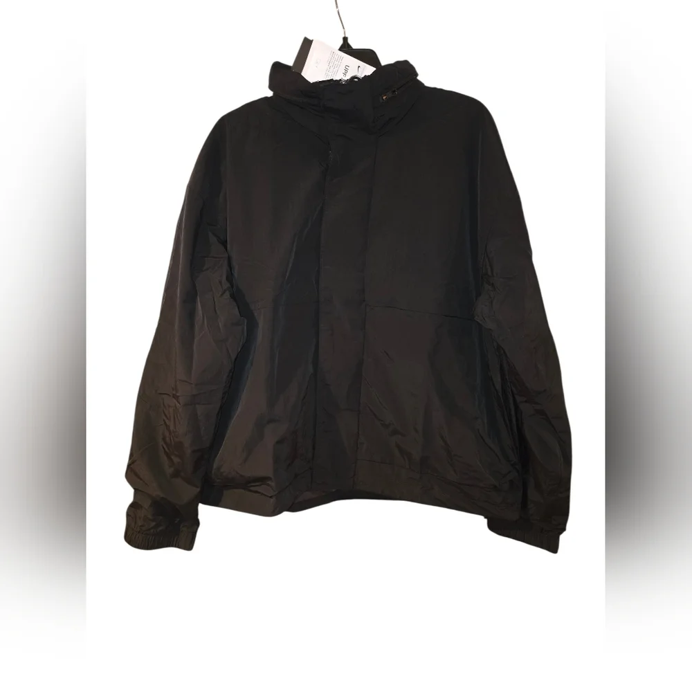 NWT Nike Tech Zip Jacket Black Hidden Hood UPF 40+ Men's S FZ0714-010 $225